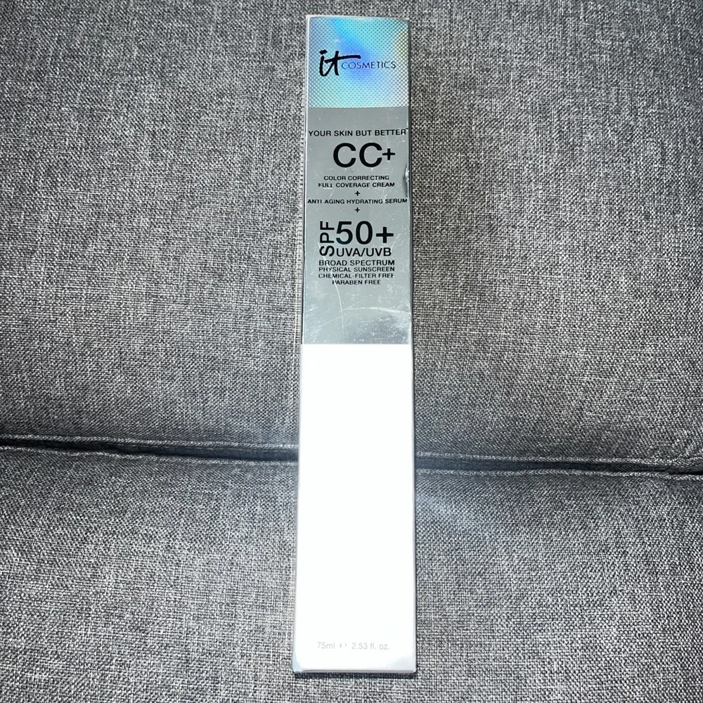 It Cosmetics CC+ Plus Color Correcting Full Coverage Cream Serum Light Anti Ag